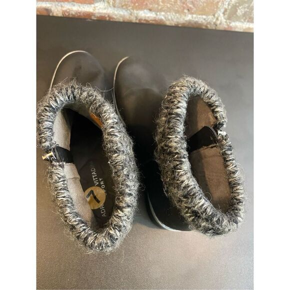 Adrienne Vittadini Black Fuax Leather Cuffed Wedge Ankle Bootie Womens Size 7 - Picture 4 of 13